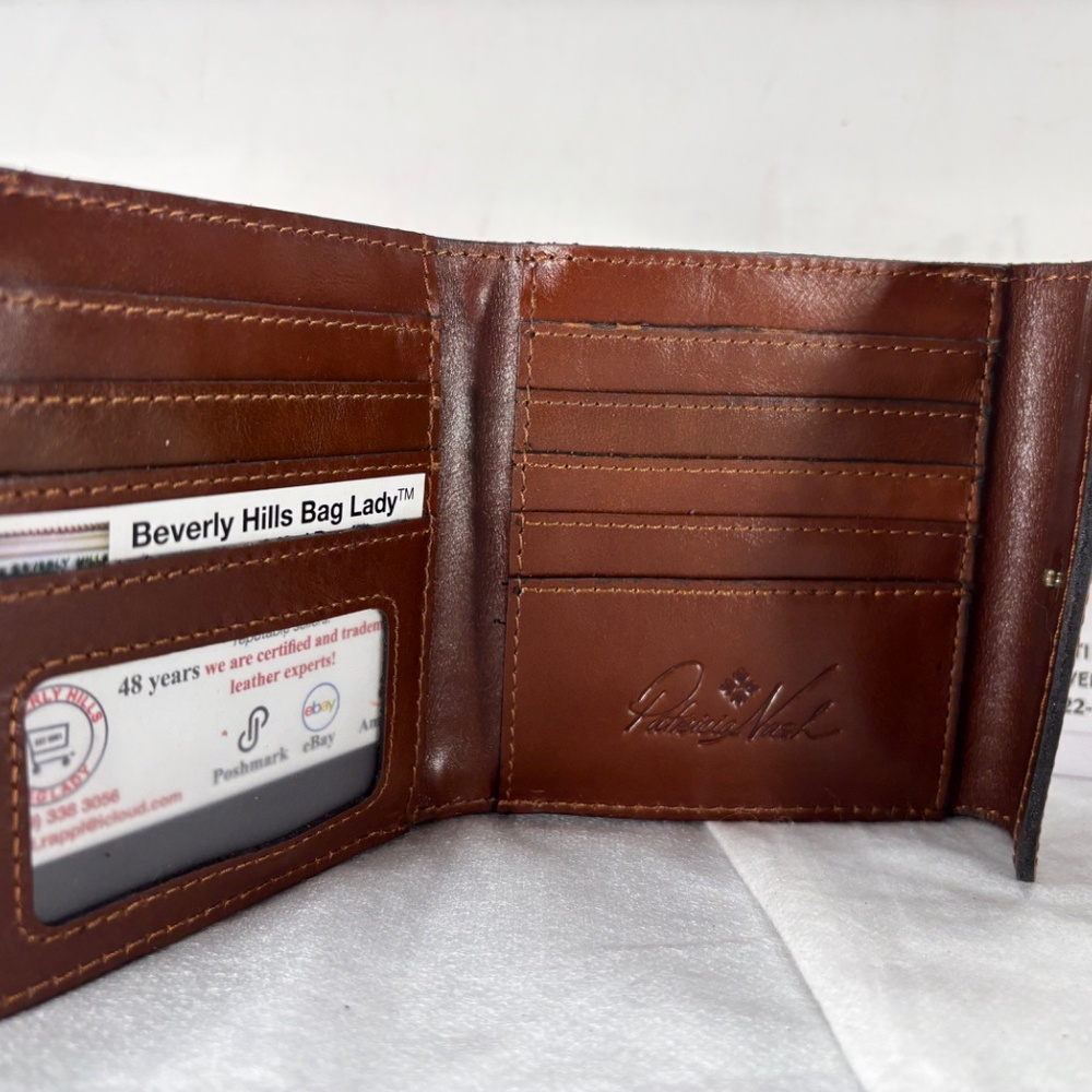 PATRICIA NASH MILAN ITALY -NWT$119.00            RFID , BEST  BLUE RIBBON WALLET